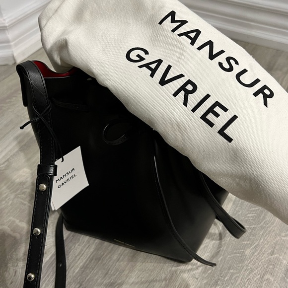 MANSUR GAVRIEL Mini Leather Bucket Bag. - Picture 10 of 15